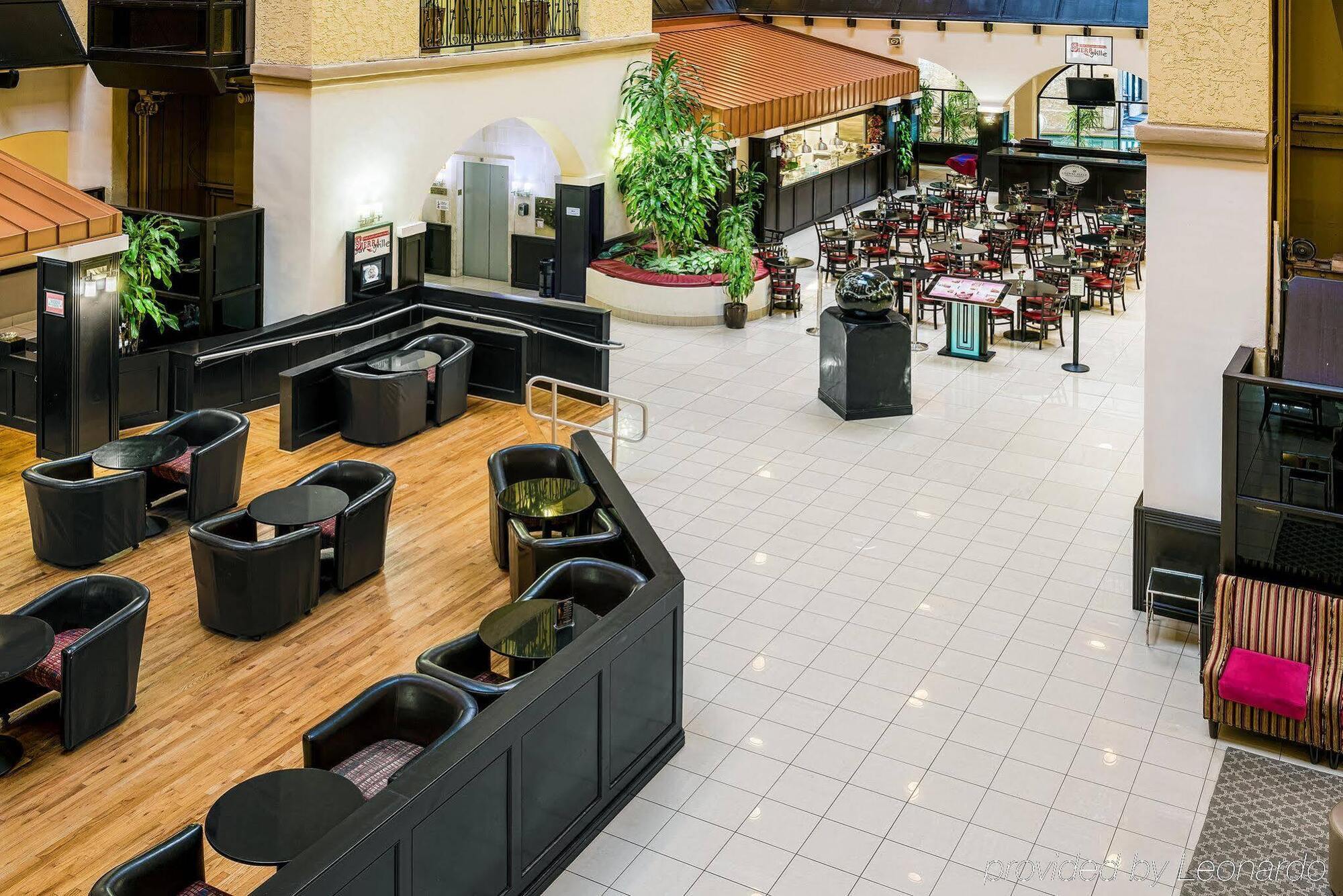 Crowne Plaza Suites Houston - Near Sugar Land Экстерьер фото